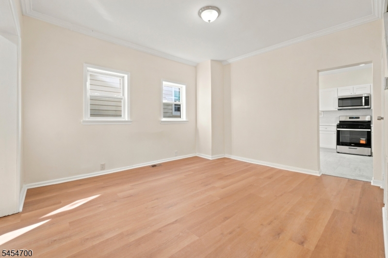 359 S 18Th St, Newark, NJ, 07103-1318