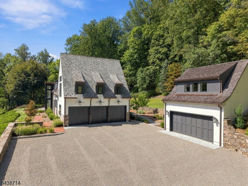 Listing image 43