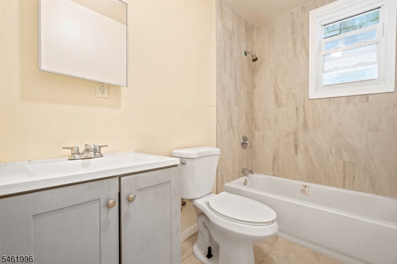 491 S 17Th St, Newark, NJ, 07103-1203