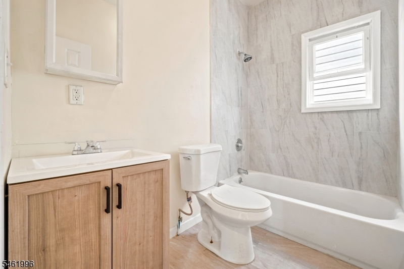 491 S 17Th St, Newark, NJ, 07103-1203