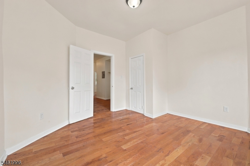 491 S 17Th St, Newark, NJ, 07103-1203