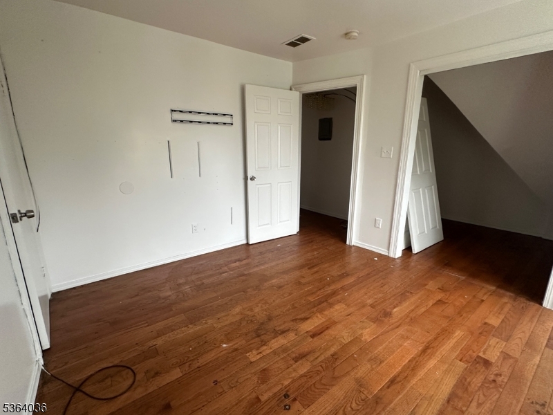 348 13Th Ave, Newark, NJ, 07103-3794