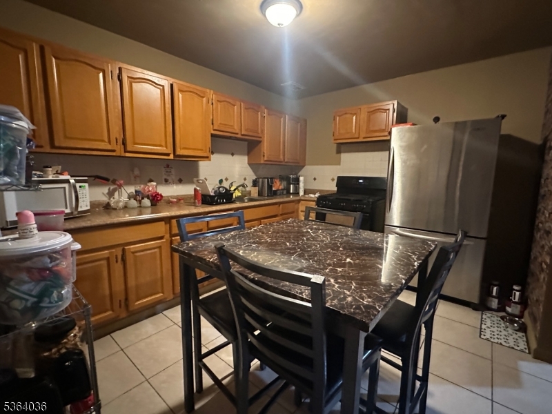 348 13Th Ave, Newark, NJ, 07103-3794