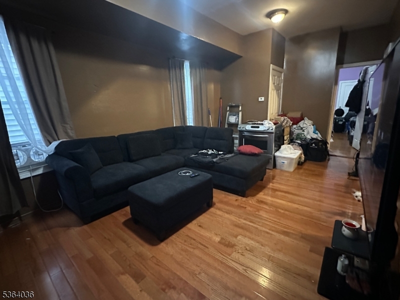 348 13Th Ave, Newark, NJ, 07103-3794