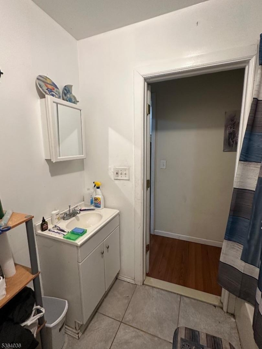 348 13Th Ave, Newark, NJ, 07103-3794