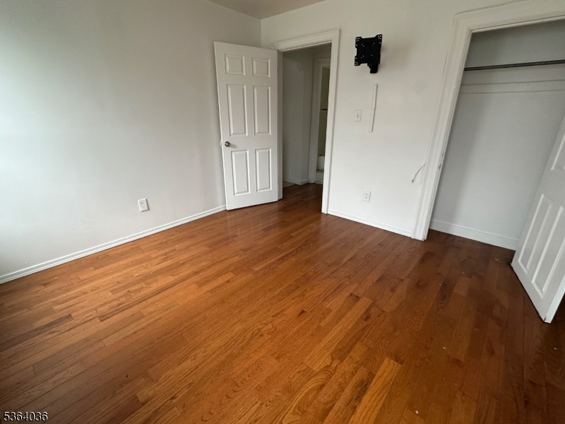 348 13Th Ave, Newark, NJ, 07103-3794