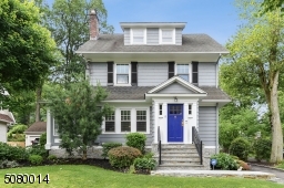 Charming Colonial in prime location