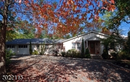 Sprawling Ranch with Circular Driveway