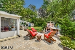 Outdoor kitchen, fireplace and patio