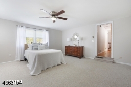 Large Bedroom with double walk-in closets, w/w carpeting