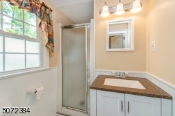 Stall Shower