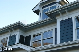 Craftsman details