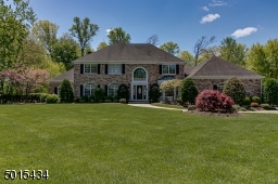 STUNNING HOME IN ONE OF OUR BEST NEIGHBORHOODS! CUL DE SAC!