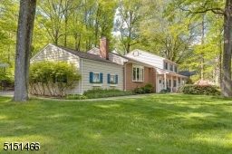 PARKWOOD SECTION OF TOWN!