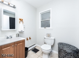 Main bathroom completely renovated