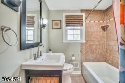 Amazing tile work in this shower!