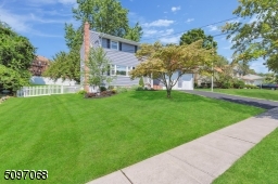 Beautiful 4 Bedroom Colonial