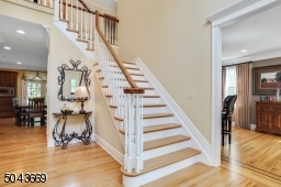 The elegant 2 storey foyer welcomes you to the home, flanked by the living room on one side and formal dining room on the other side,
