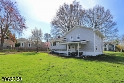 Spacious yard