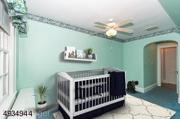 Bedroom (virtually staged)