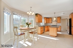 Sunny breakfast nook. Relaxing place for your first cup of coffee!