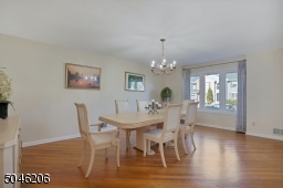 Large room - great for entertaining.