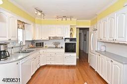 Large with separate eating area
