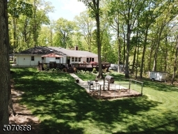 2nd patio area.