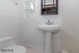 Full master bath