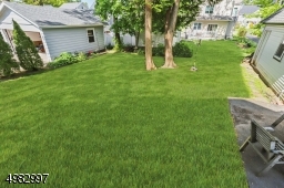 flat level backyard, fun to play