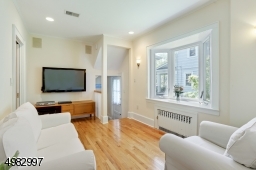 wood floors, easy access from the kitchen
