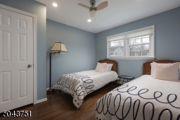 This room easily accommodates twin beds