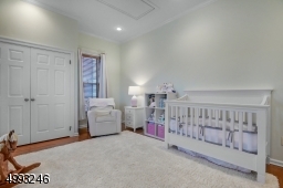 Generously sized second bedroom with en-suite bath