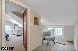 Finished attic with great leisure space.