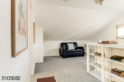 Additional seating & storage
