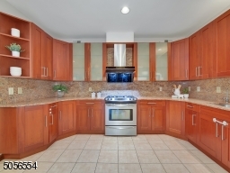 Open Kitchen