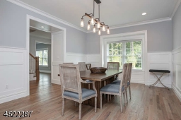 Custom Moldings
