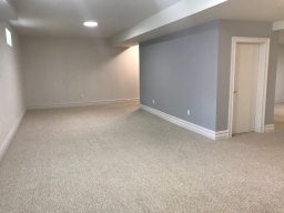 with High Ceilings and Full Bathroom