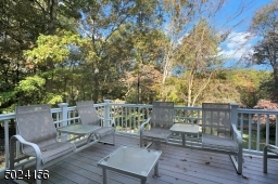The Trek style deck is very private. You are surrounded by nature.