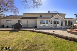 Backyard Paver Patio
