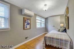 Third bedroom on second floor overlooks backyard....and also make a great home office!!!!