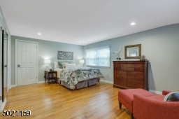 Nicely laid out Master Bedroom with walk-in closet and master bath.