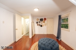 4th bedroom 2nd floor