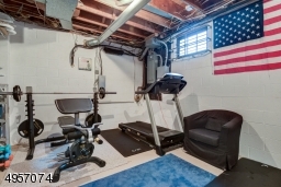 Great exercise & storage space