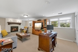 Potential 4th Bedroom