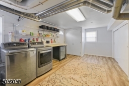 This room has the potential to be partitioned off to create a 4th bedroom.