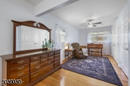 This dressing room can be converted back to a bedroom for only $4150 + tax. Quote and sketch from contractor available.