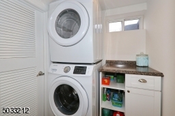 Stackable Samsung washer & dryer