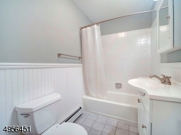 Renovated Main Bath w/Tub and Shower