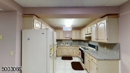 Granite Countertop full fledged Kitchen
